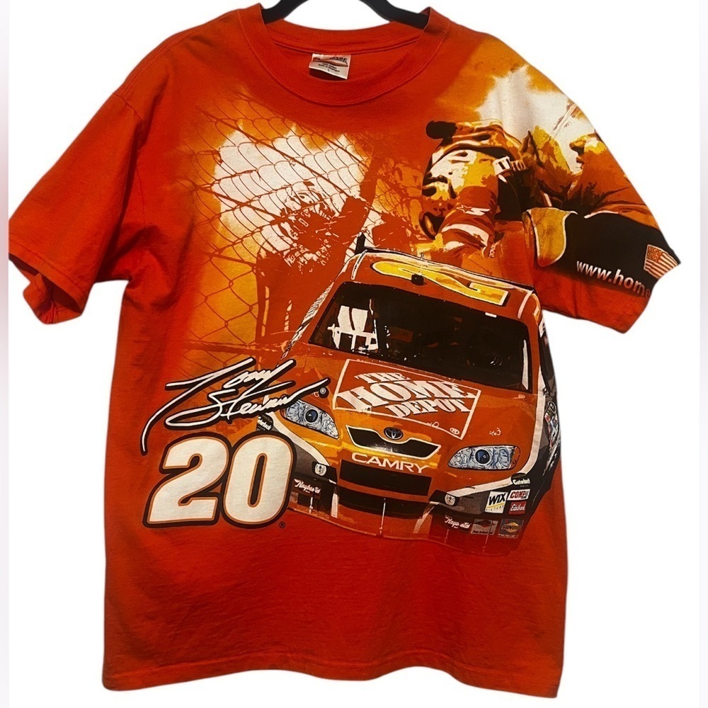 Vintage Chase Authentics NASCAR Tony Stewart Racing #20 Tshirt
